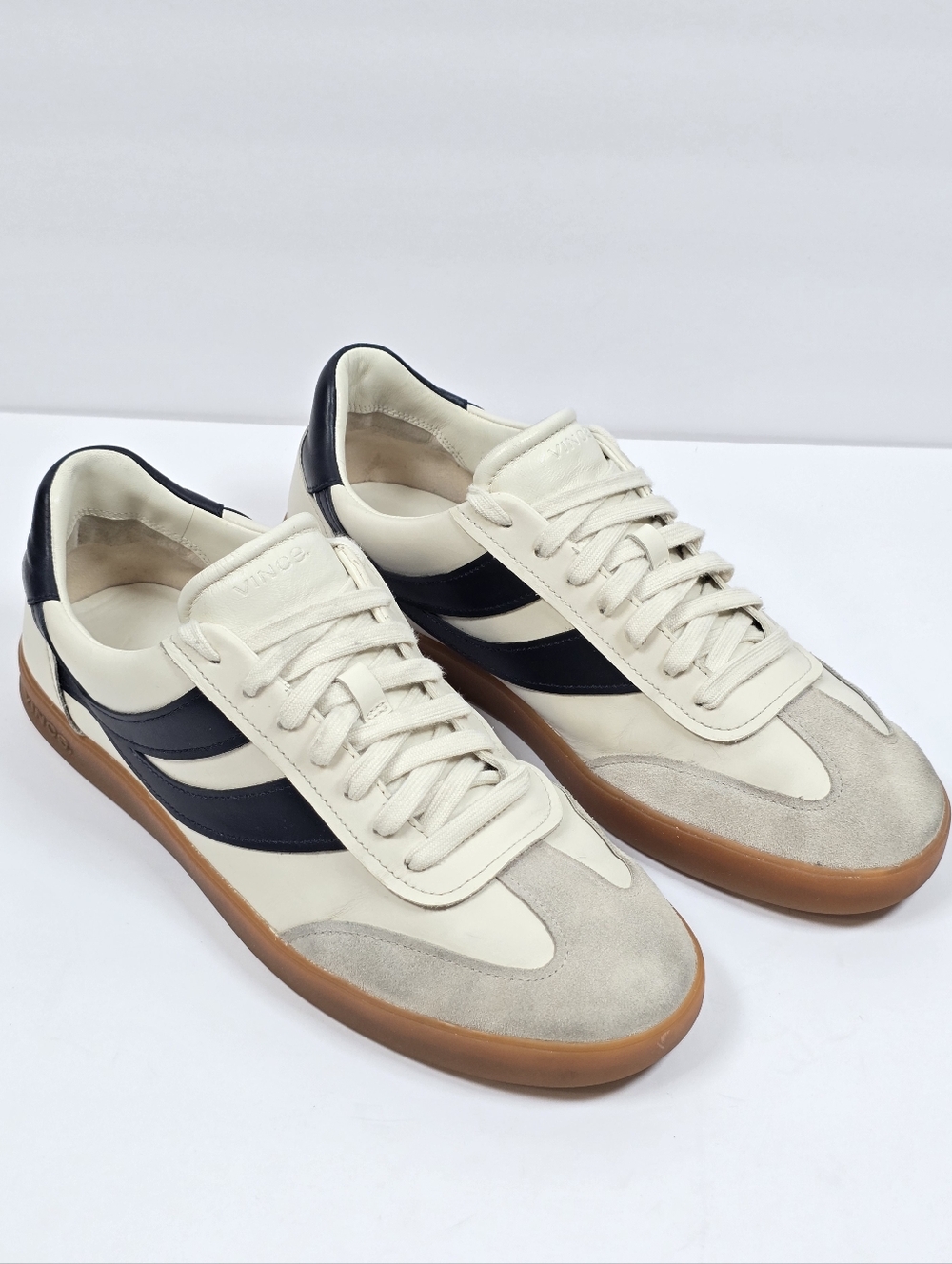 Vince Oasis Leather Suede Luxury Men's Low Top Sneakers Gum Sole Size 12 EUR 46